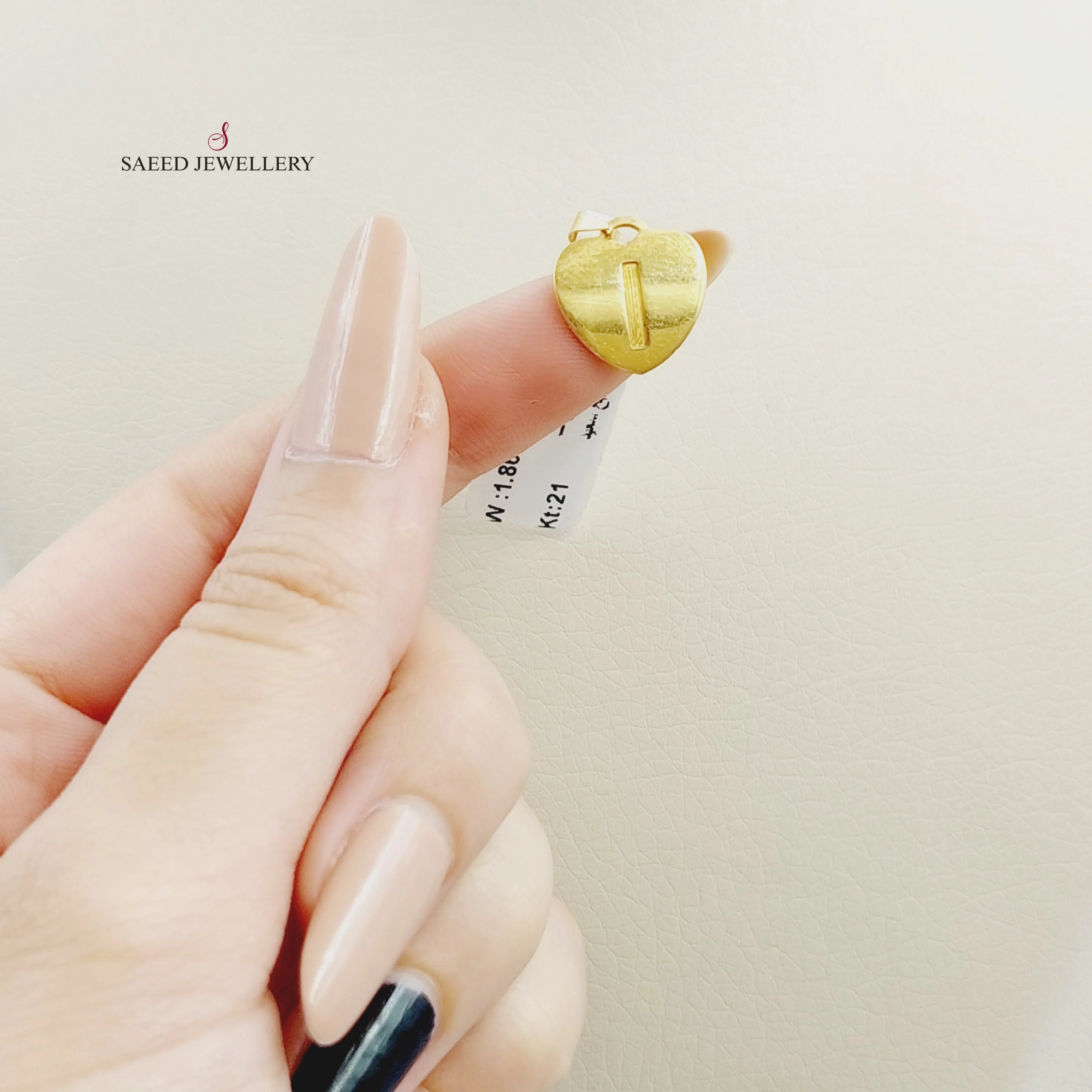 I Pendant - Image 3